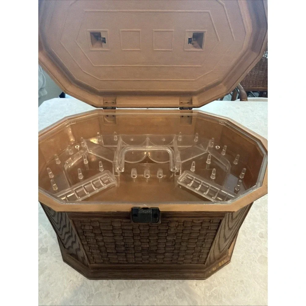 MCM Vintage Lerner Plastic Sewing Box w/ Interior Accessory Tray Faux Wood/Weave